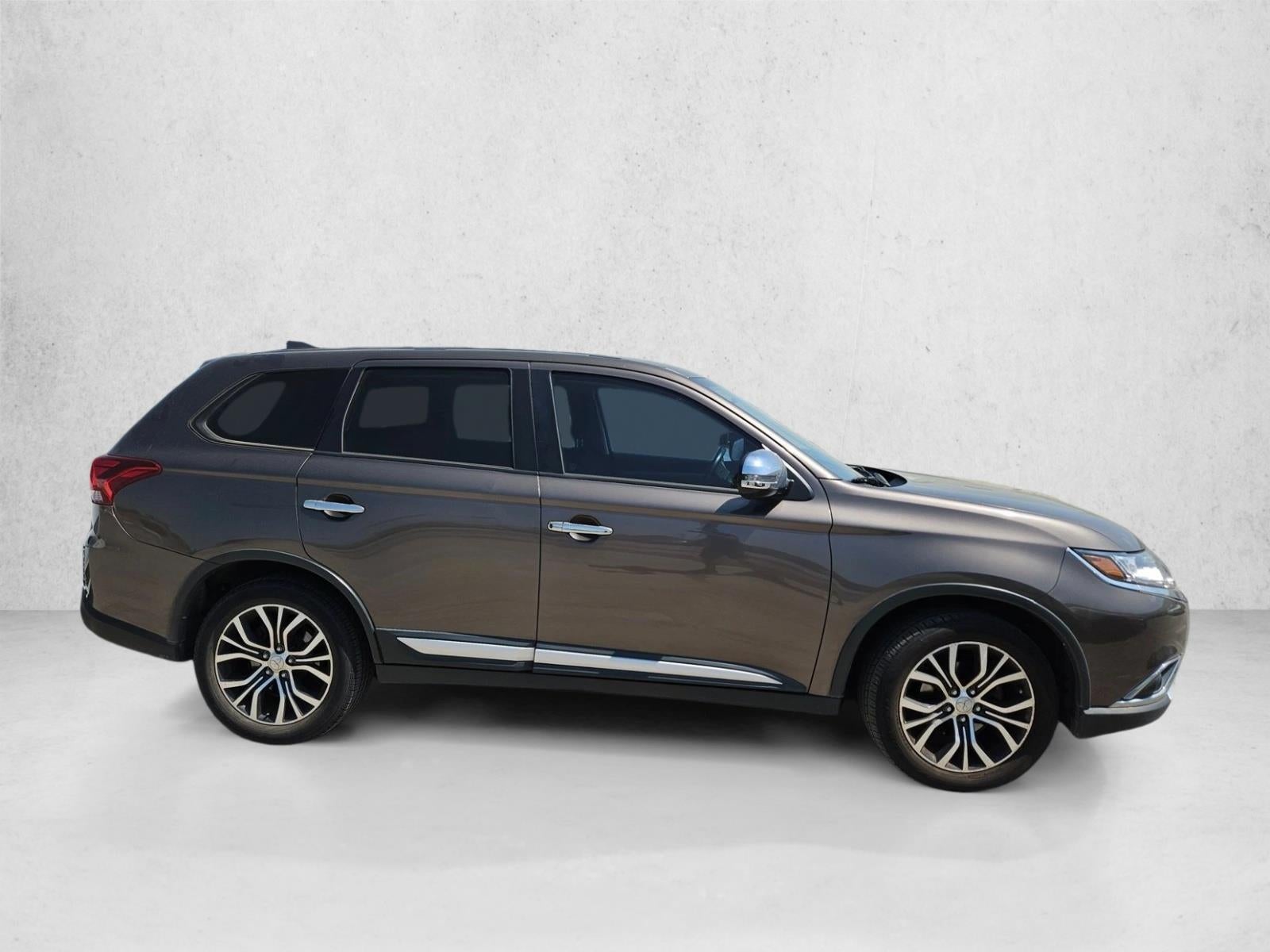 2018 Mitsubishi Outlander SE