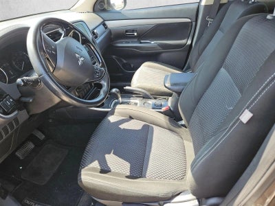 2018 Mitsubishi Outlander SE