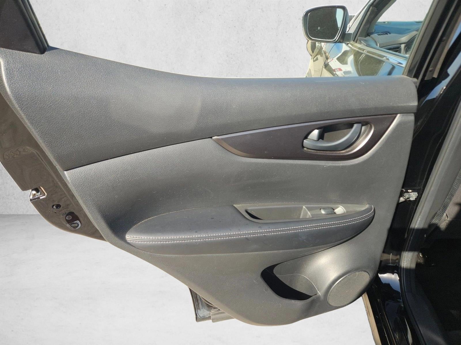 2021 Nissan Rogue Sport S FWD Xtronic CVT