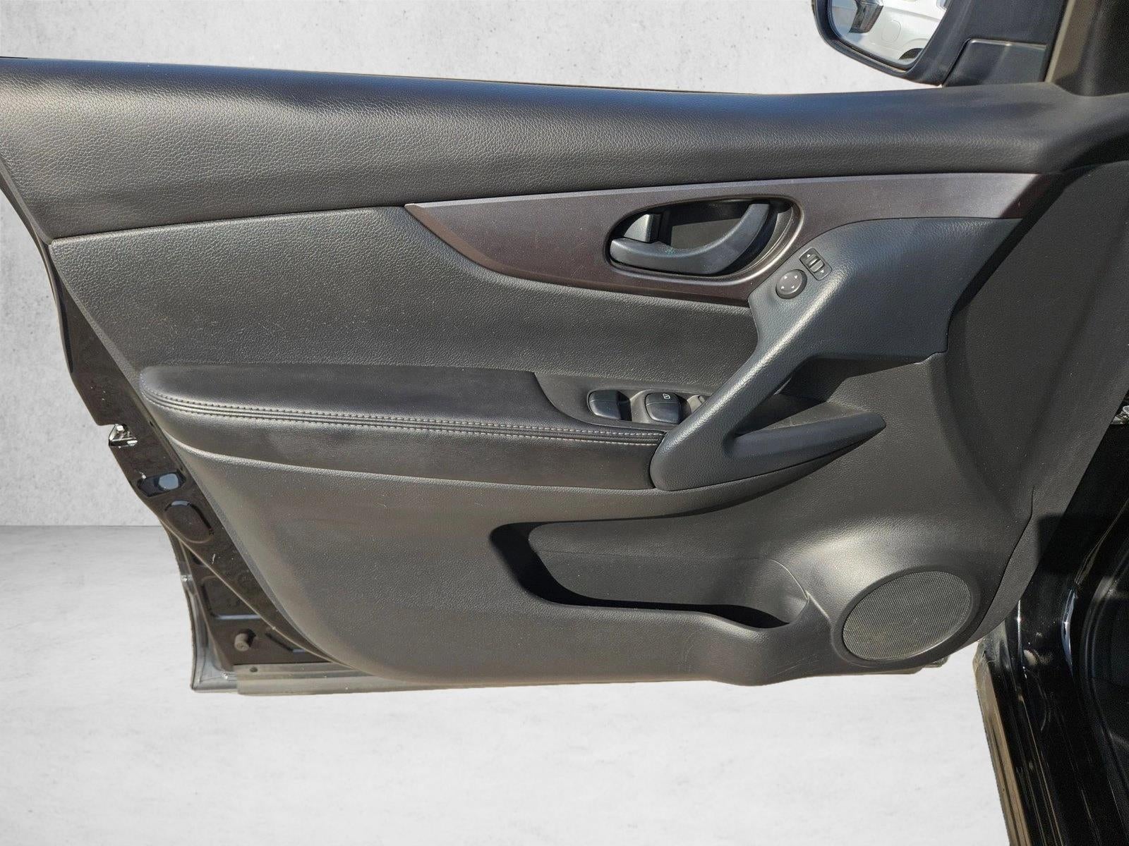 2021 Nissan Rogue Sport S FWD Xtronic CVT