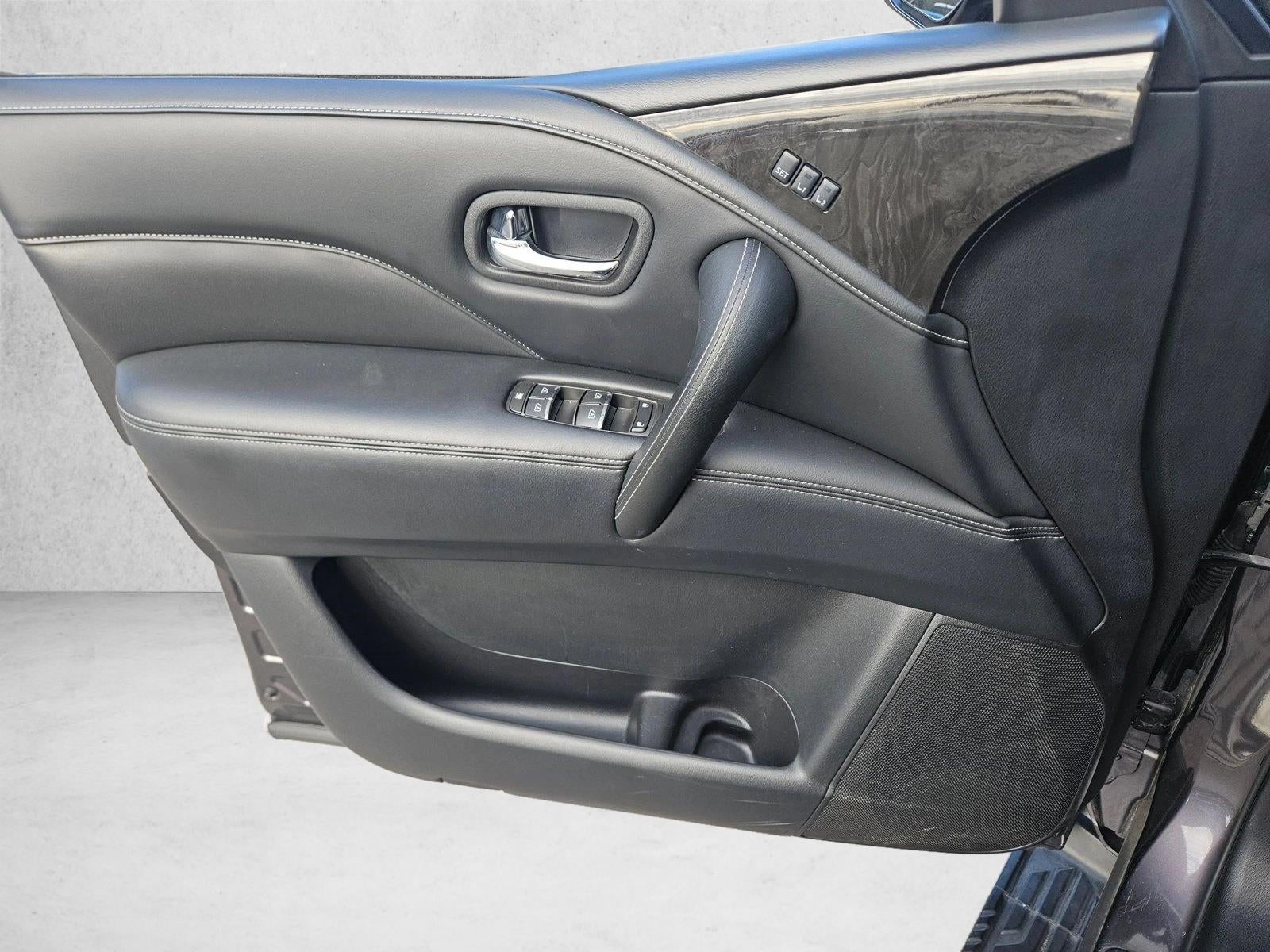 2024 INFINITI QX80 LUXE