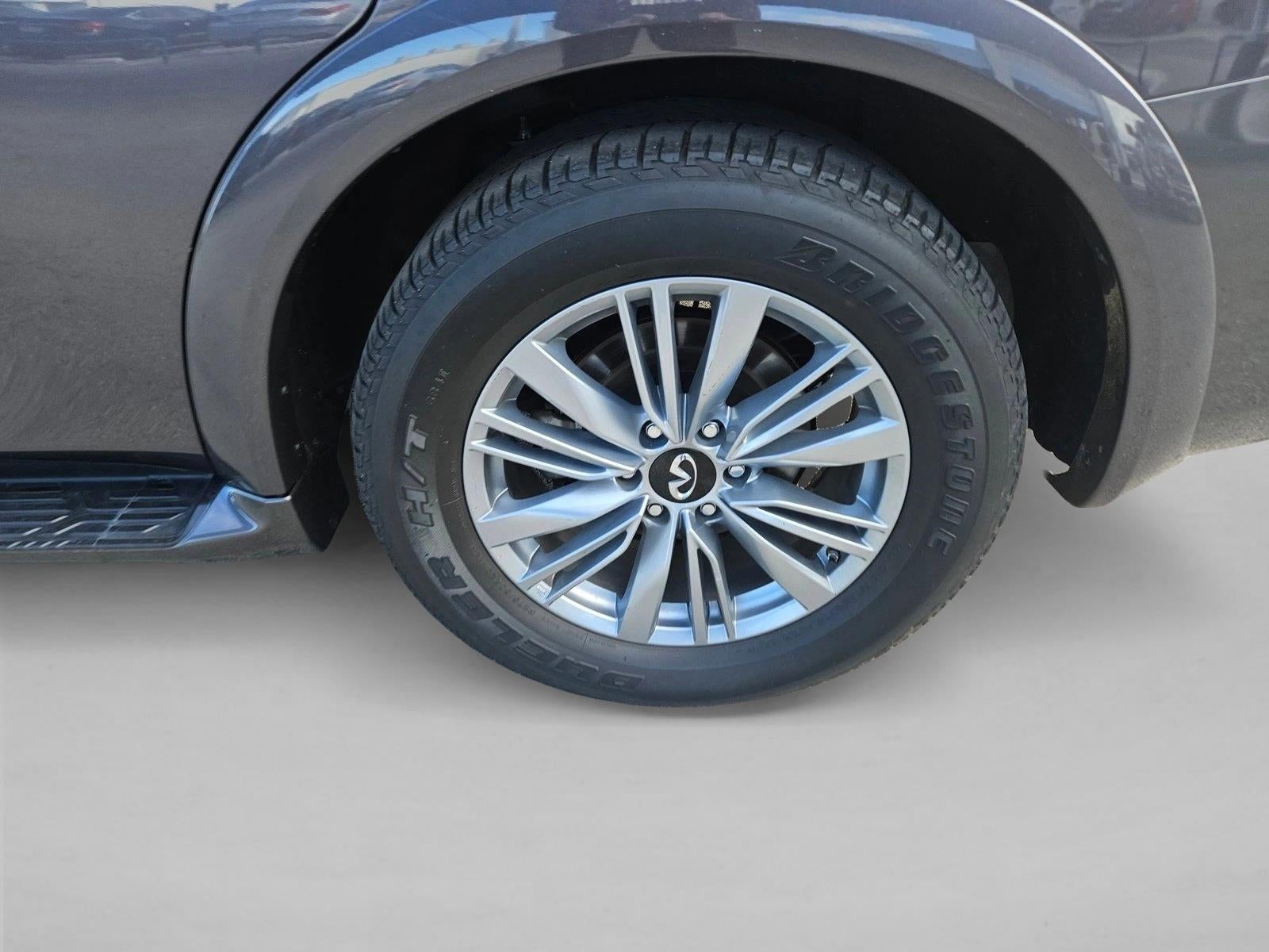 2024 INFINITI QX80 LUXE