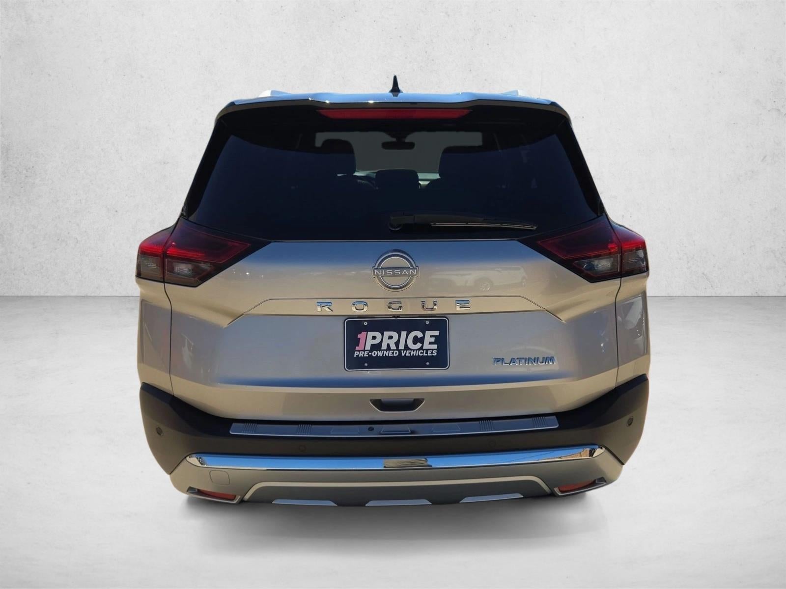2022 Nissan Rogue Platinum FWD