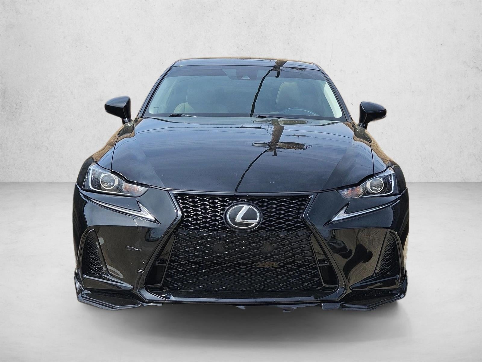 2017 Lexus IS 