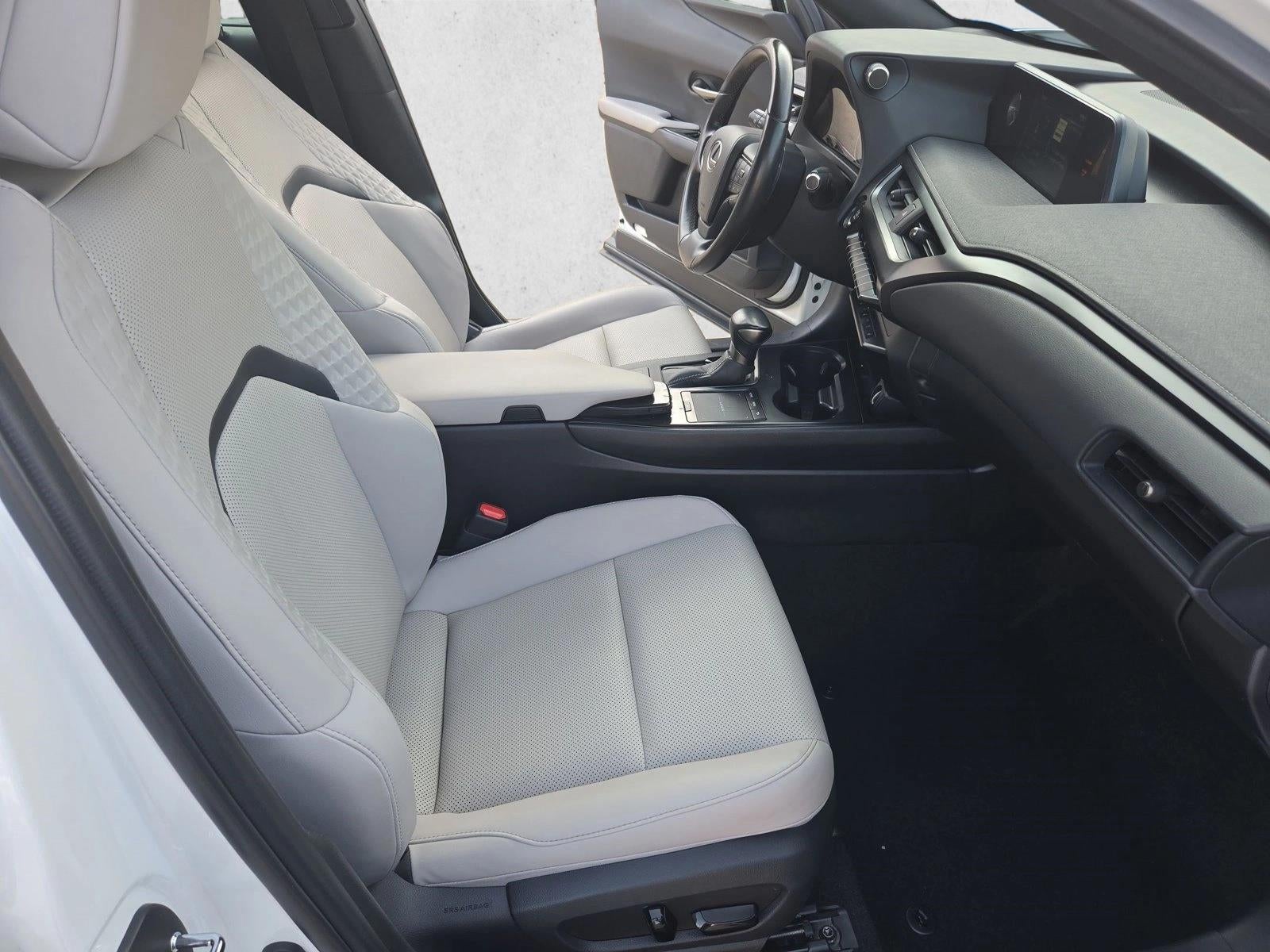 2022 Lexus UX 
