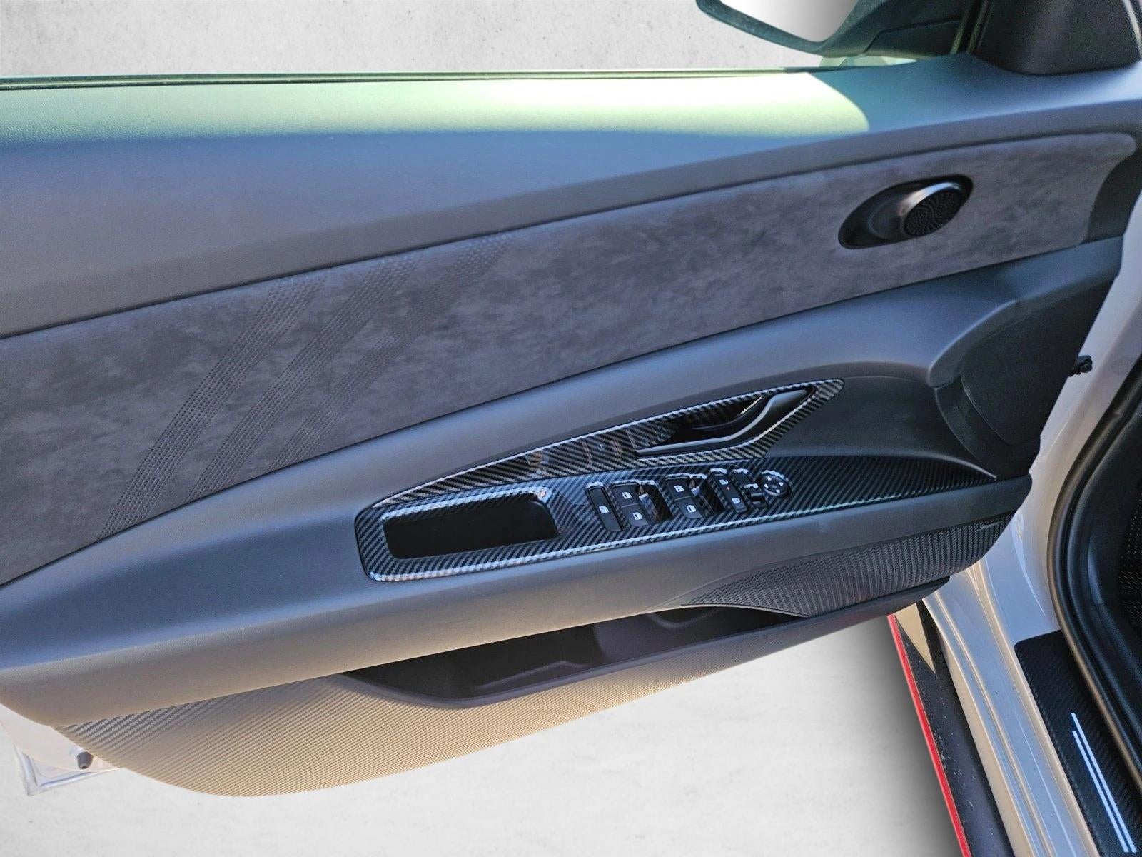 2025 Hyundai Elantra N Base