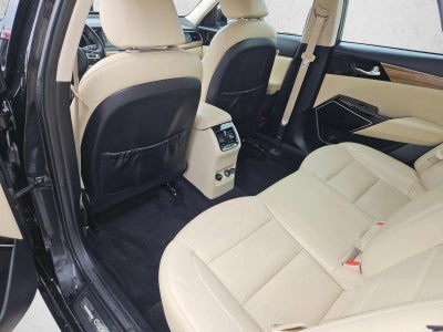2018 Kia Cadenza Premium