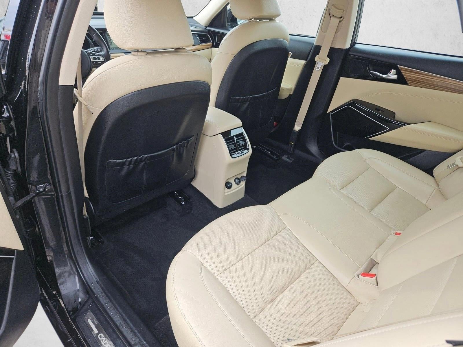 2018 Kia Cadenza Premium