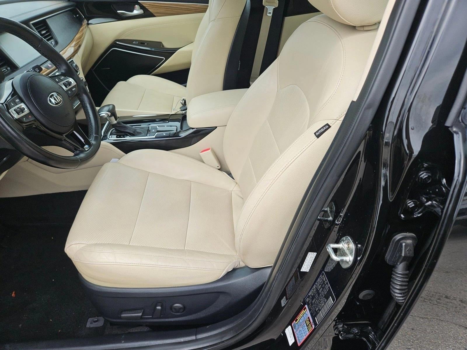 2018 Kia Cadenza Premium