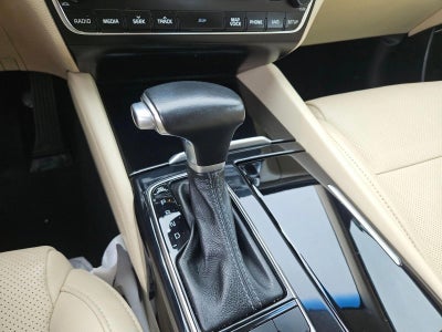 2018 Kia Cadenza Premium
