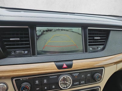 2018 Kia Cadenza Premium