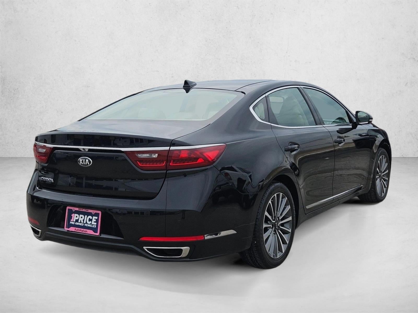 2018 Kia Cadenza Premium