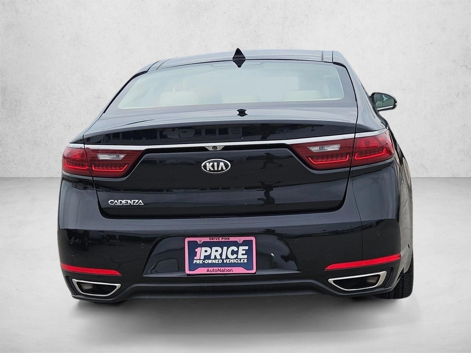 2018 Kia Cadenza Premium