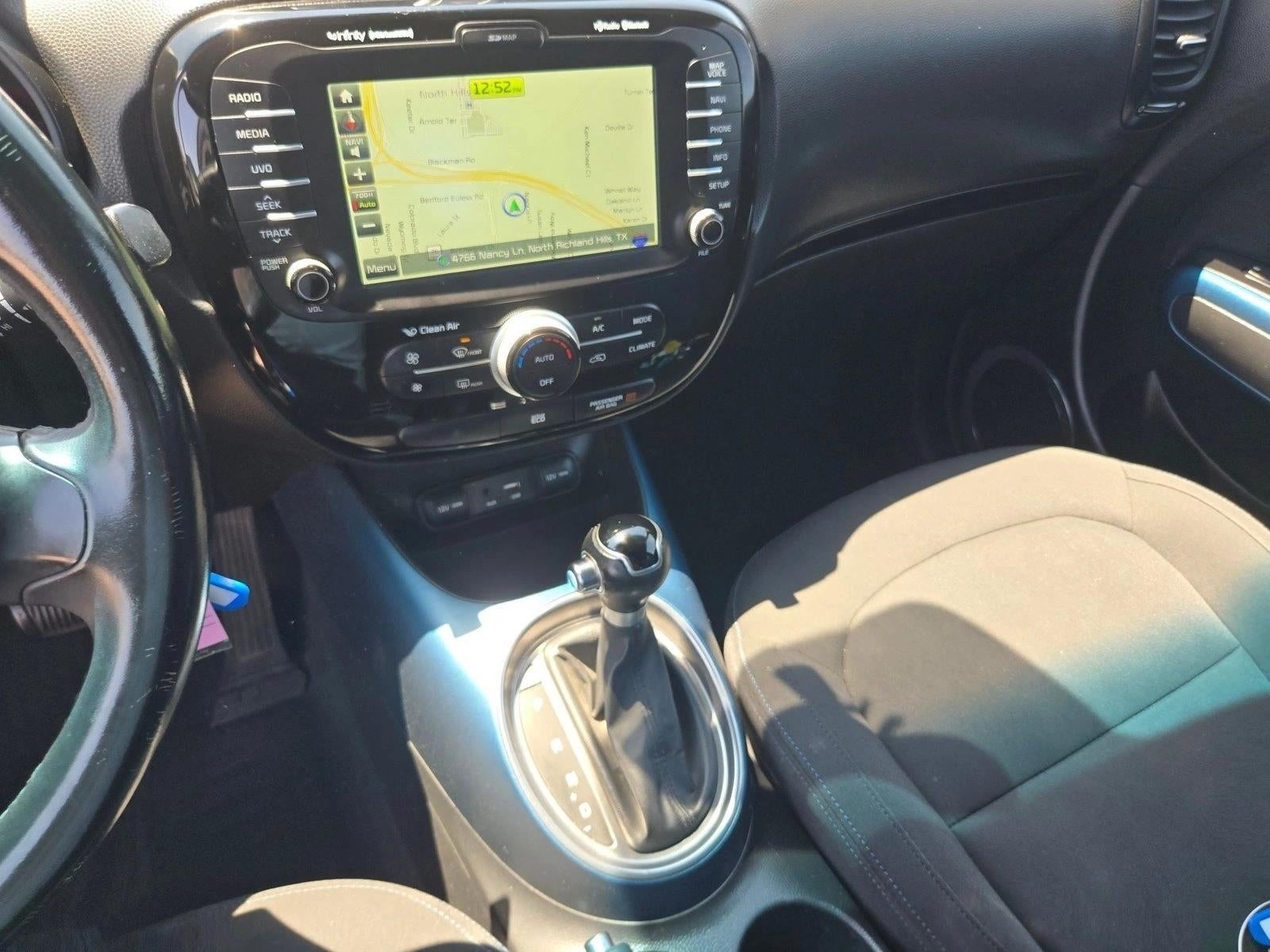 2015 Kia Soul +