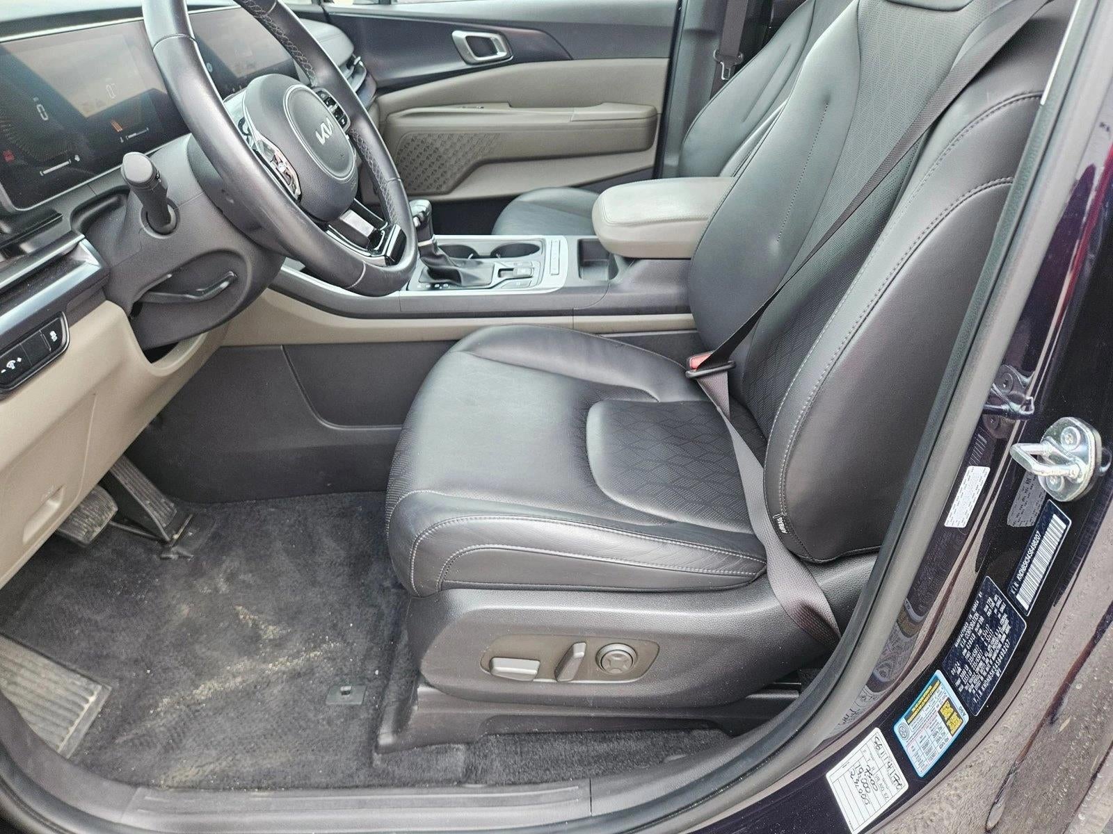 2025 Kia Carnival LXS