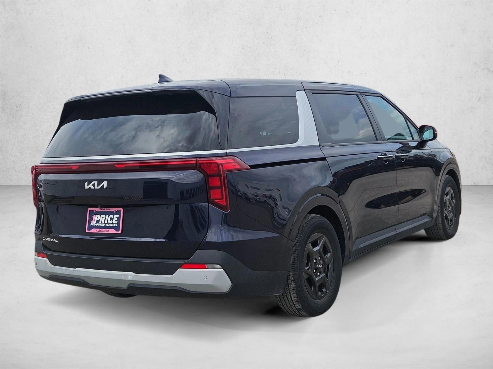 2025 Kia Carnival LXS