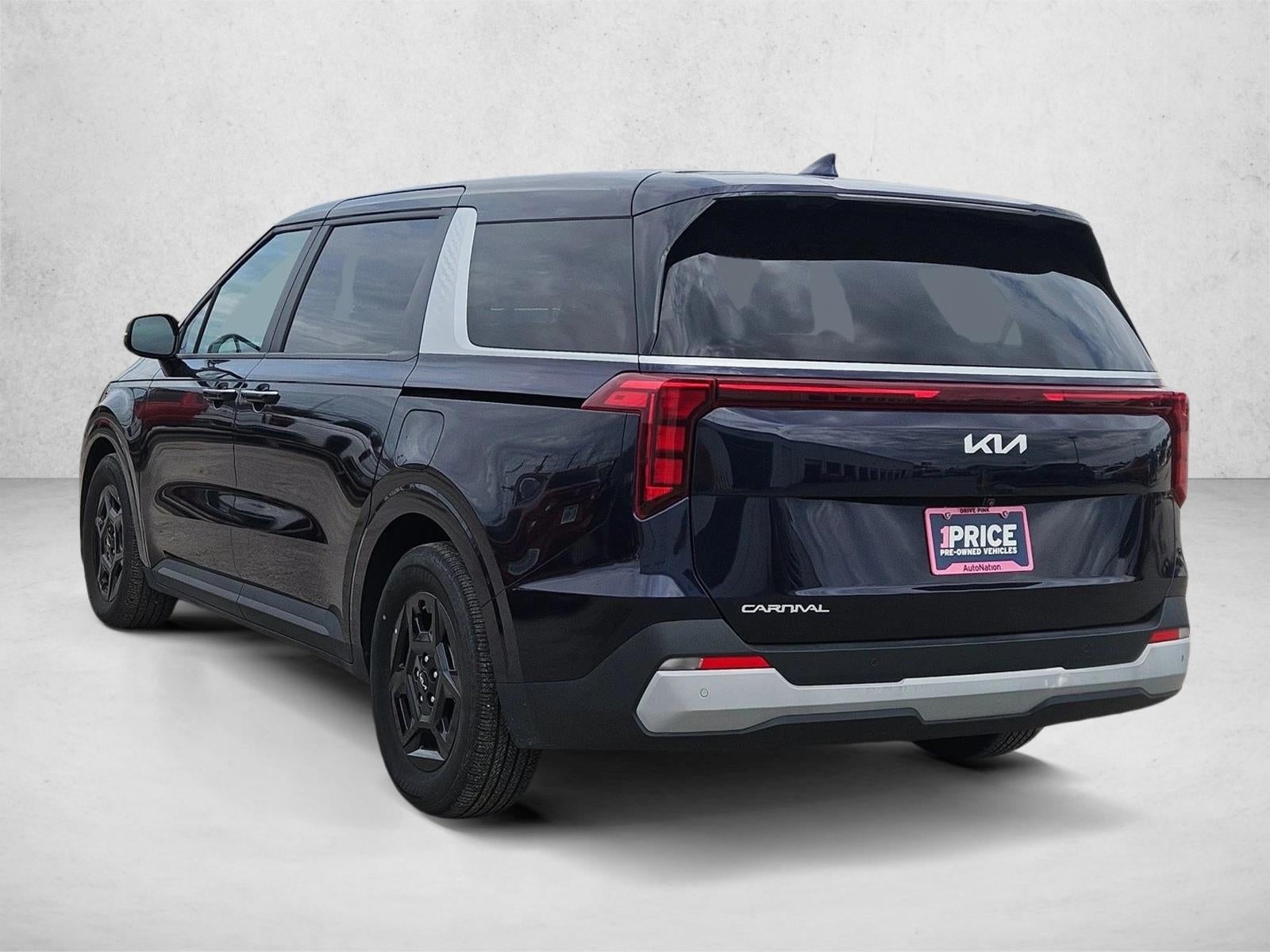 2025 Kia Carnival LXS