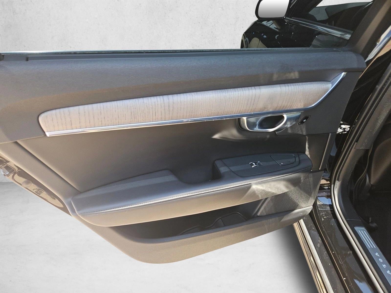 2023 Volvo S90 Plus