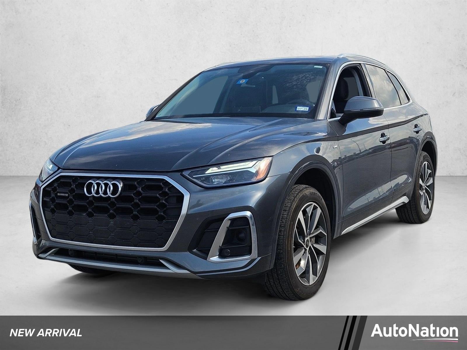 2023 Audi Q5 45 Premium's photo