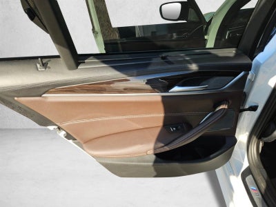 2022 BMW 5 Series M550i xDrive