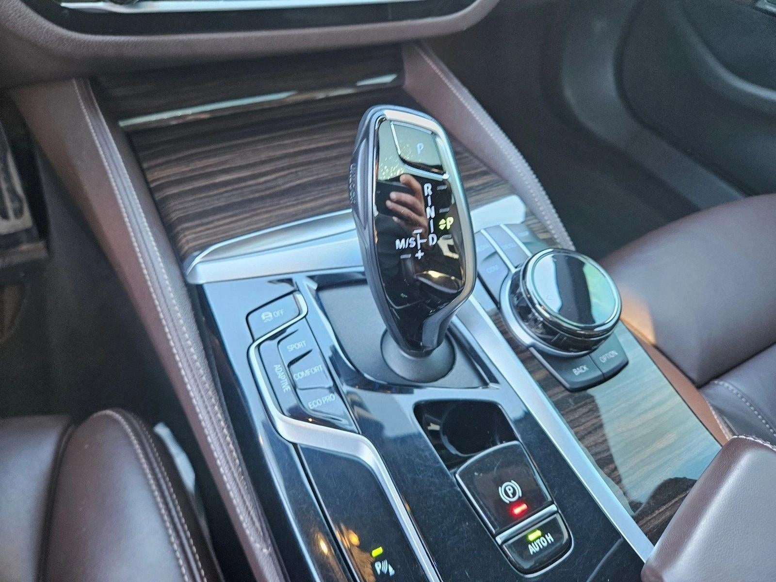 2022 BMW 5 Series M550i xDrive