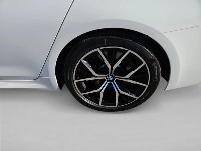 2022 BMW 5 Series M550i xDrive