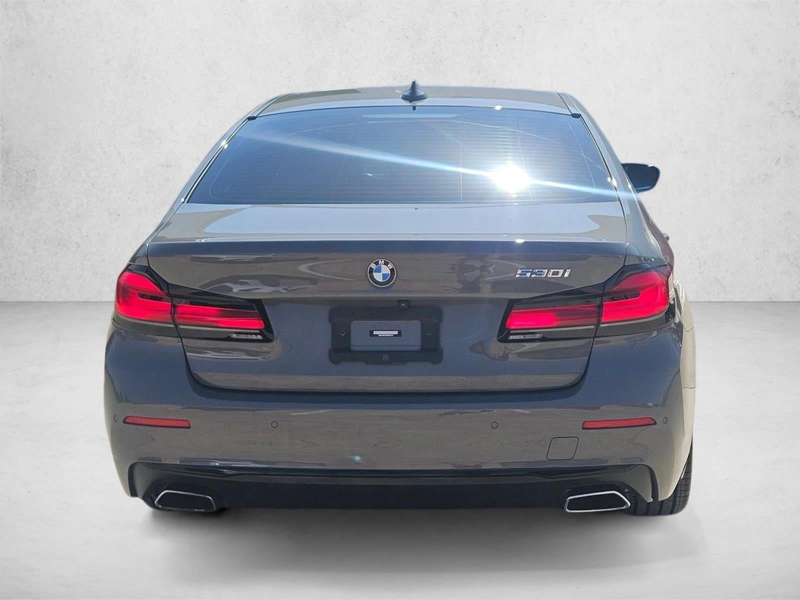 2022 BMW 530 i