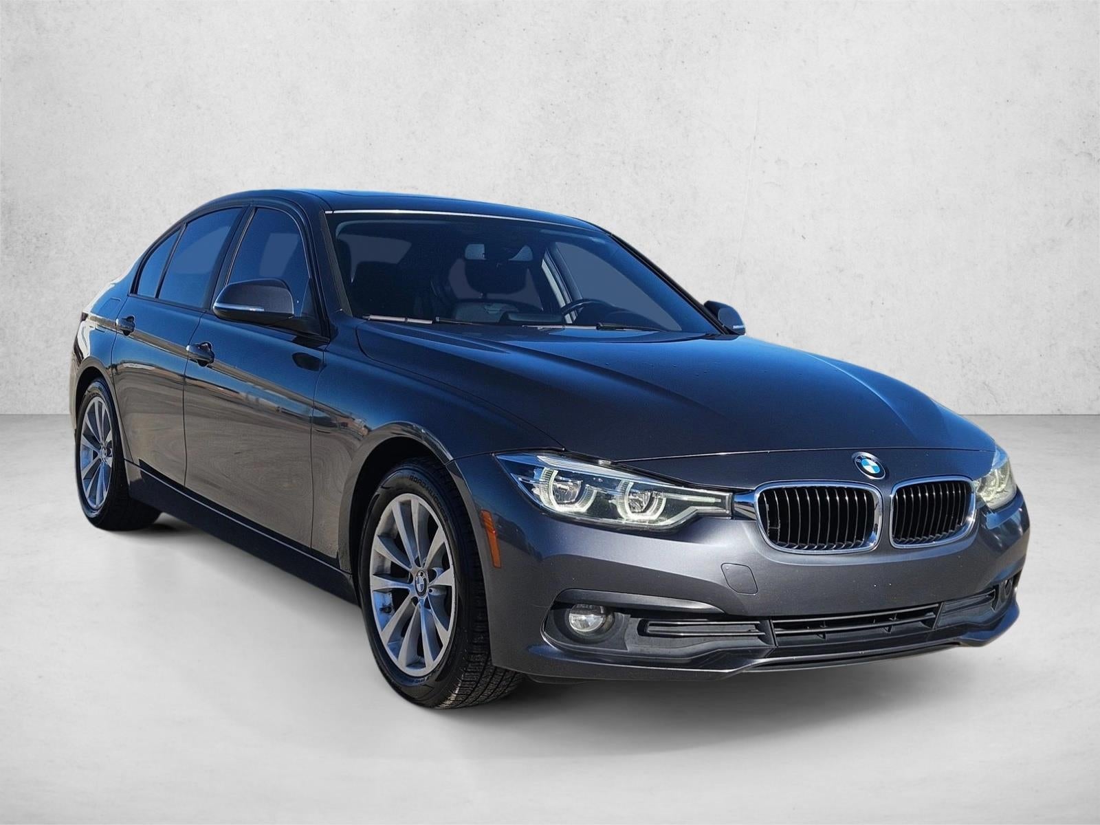 2018 BMW 3 Series 320i