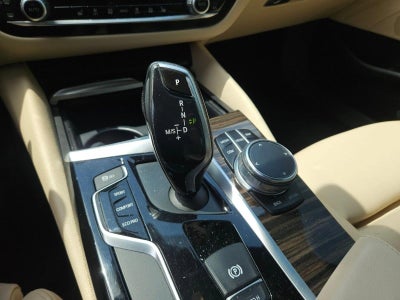 2018 BMW 5 Series 530i