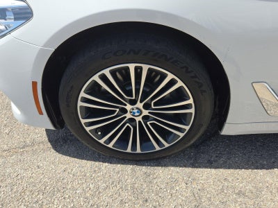 2018 BMW 530i 530i