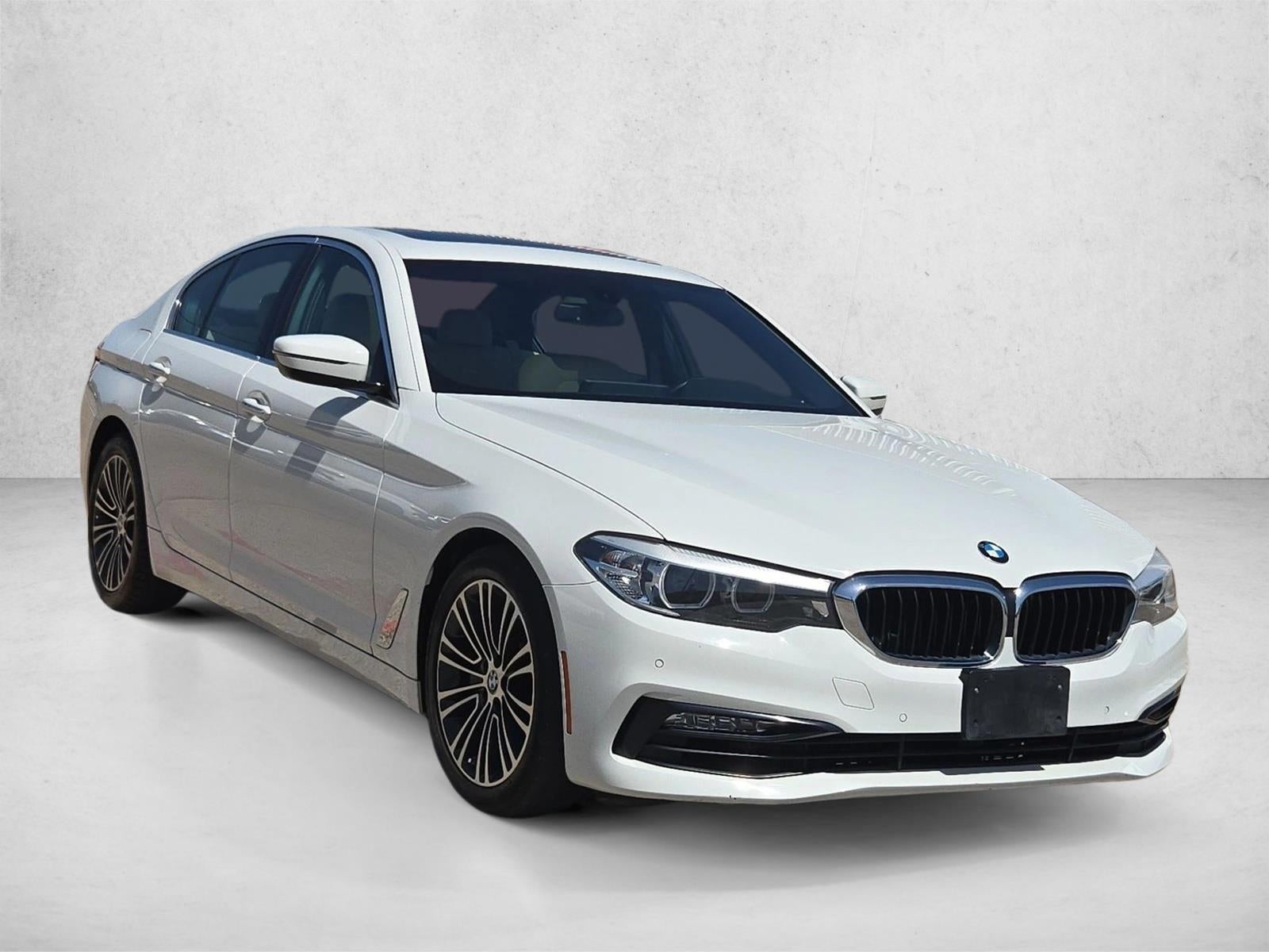 2018 BMW 530i 530i