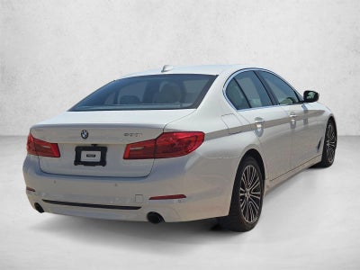 2018 BMW 530i 530i