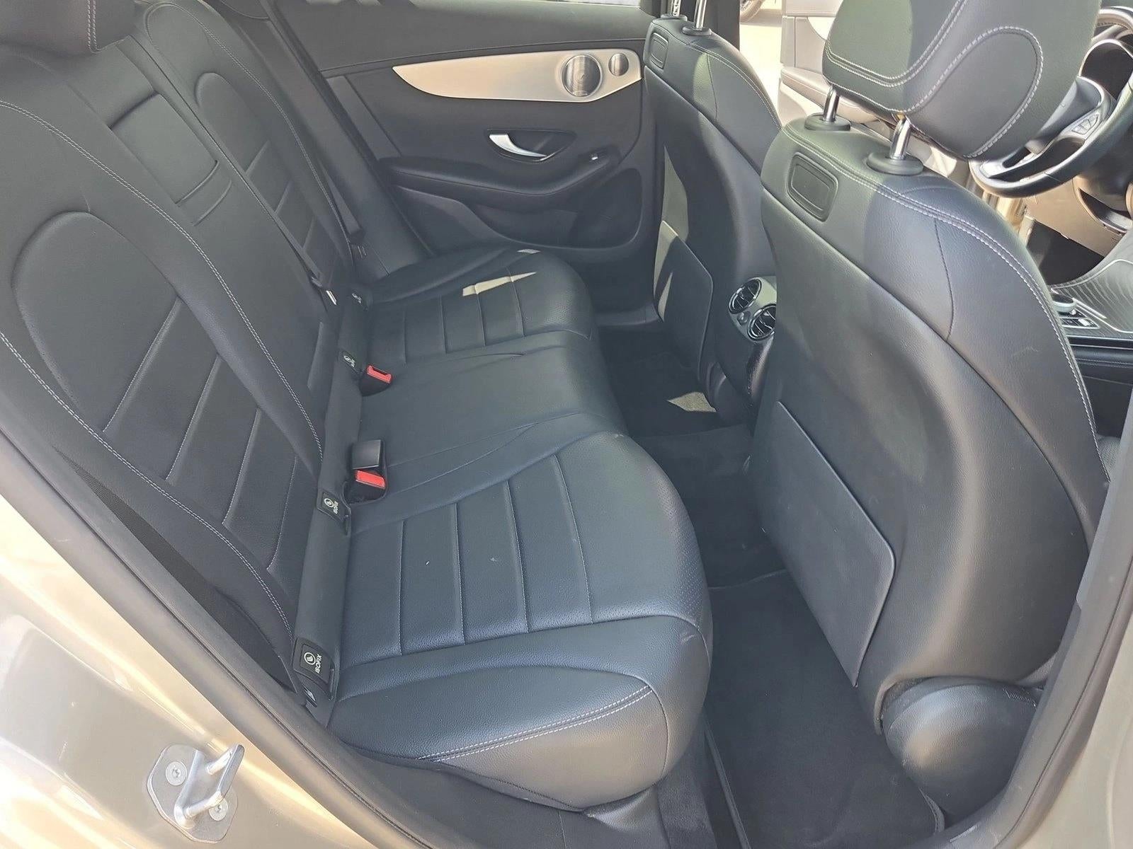 2019 Mercedes-Benz GLC 300 GLC 300