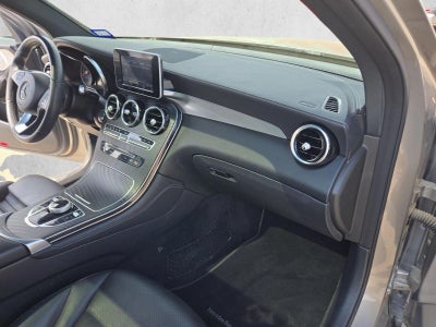 2019 Mercedes-Benz GLC 300 GLC 300
