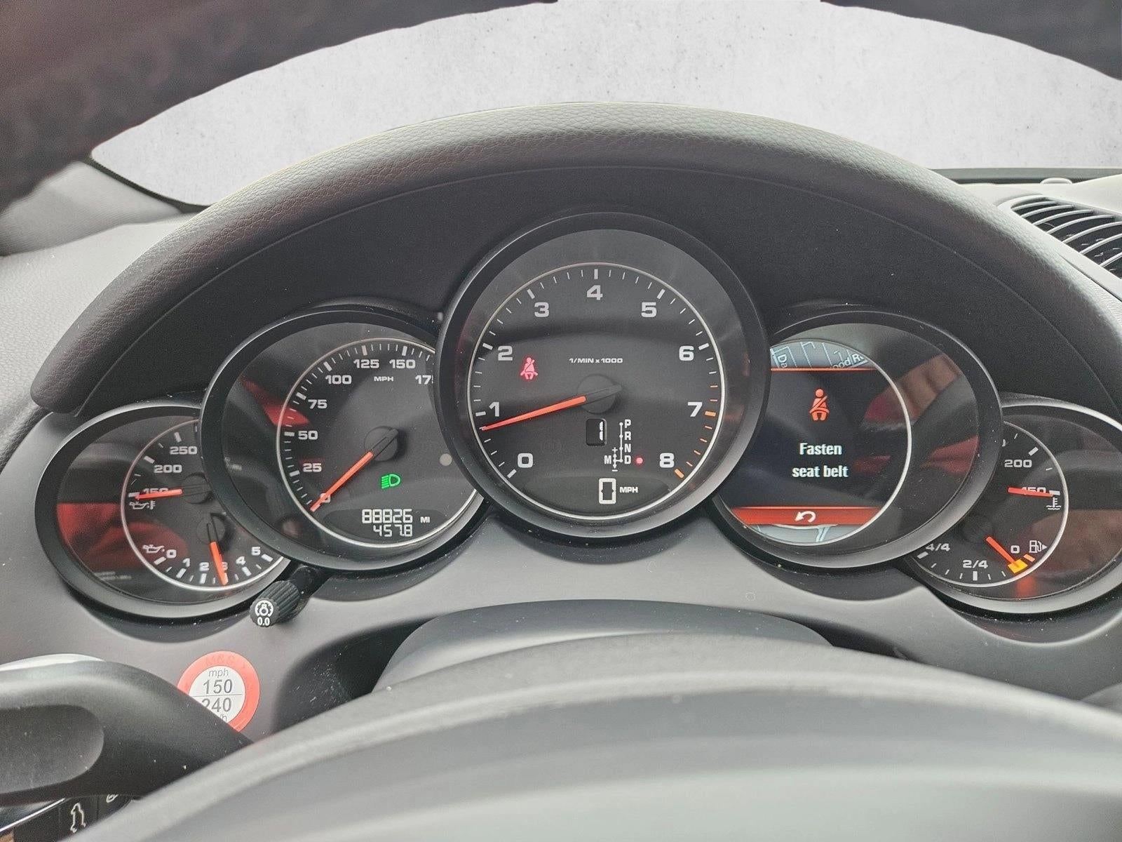 2014 Porsche Cayenne Base