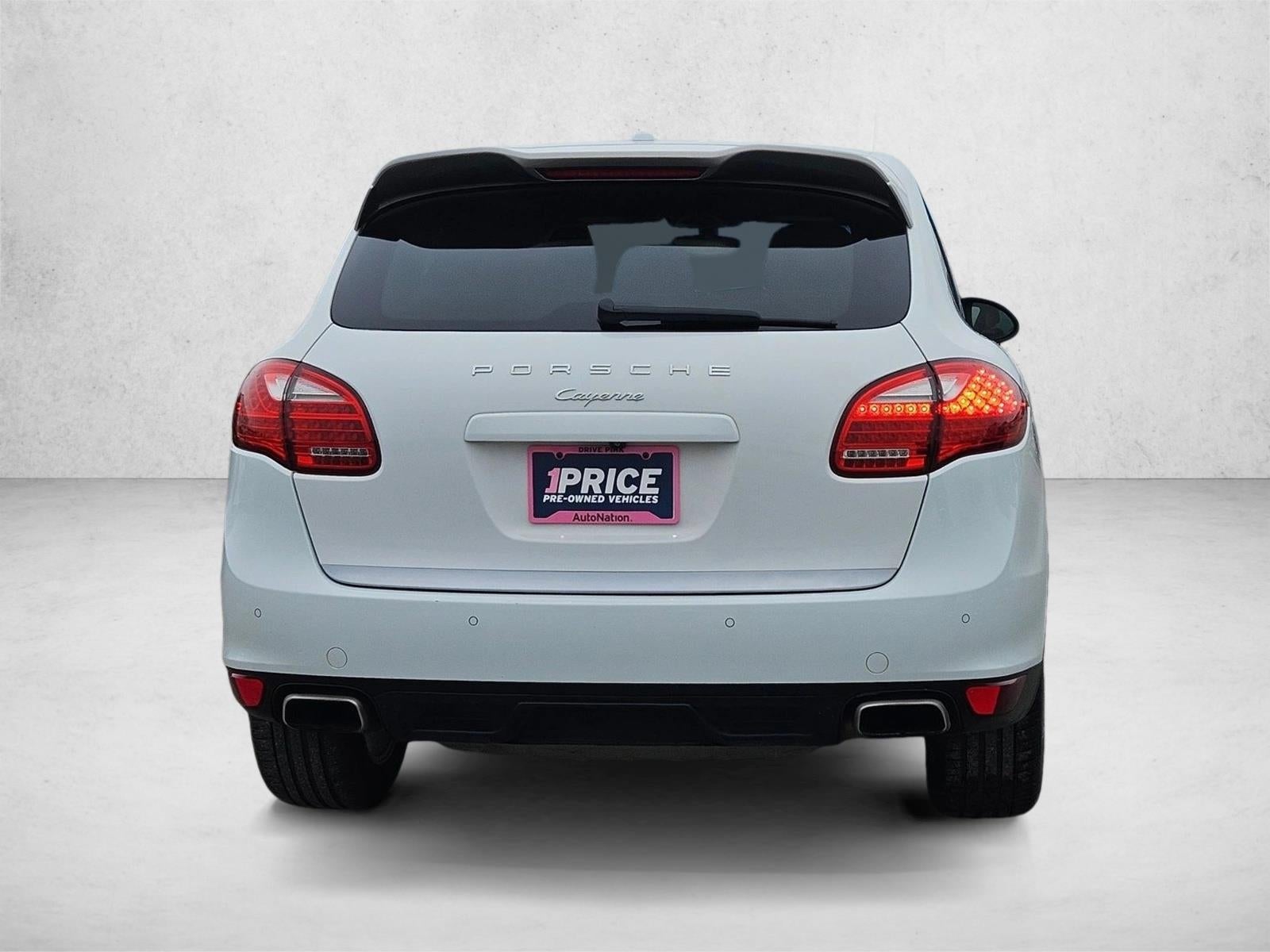 2014 Porsche Cayenne Base