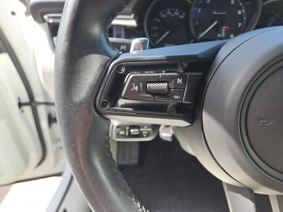 2023 Porsche Macan Base