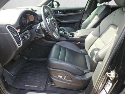 2021 Porsche Cayenne Base