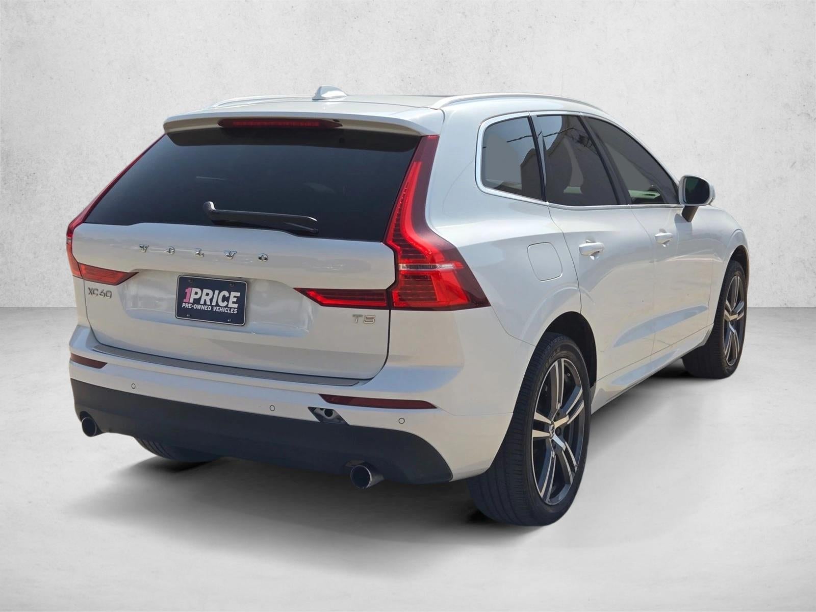 2020 Volvo XC60 T5 Momentum