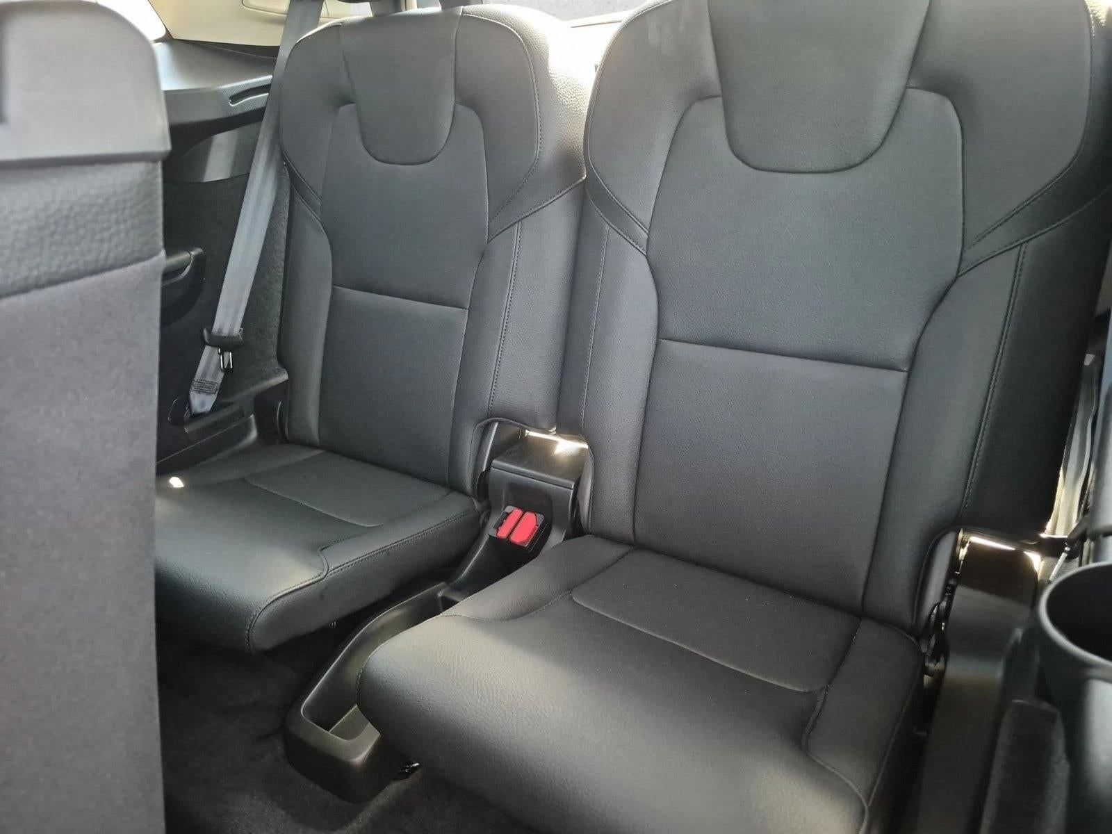 2024 Volvo XC90 B5 Plus Bright Theme
