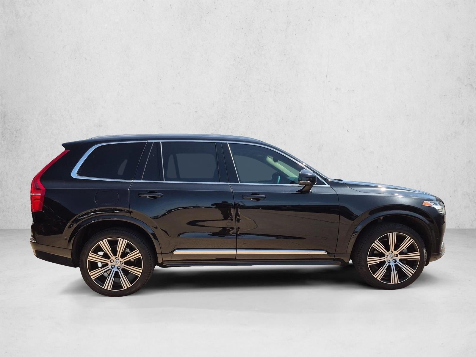 2024 Volvo XC90 B5 Plus Bright Theme