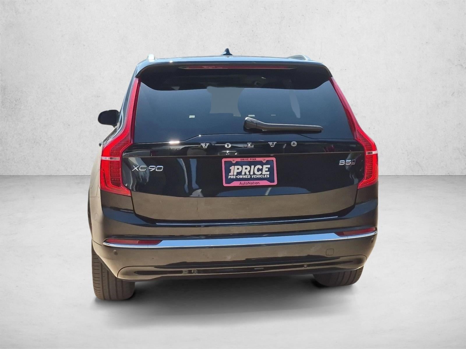 2024 Volvo XC90 B5 Plus Bright Theme