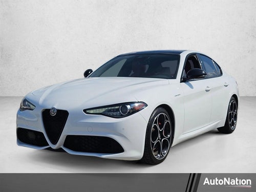 2023 Alfa Romeo Giulia Veloce RWD