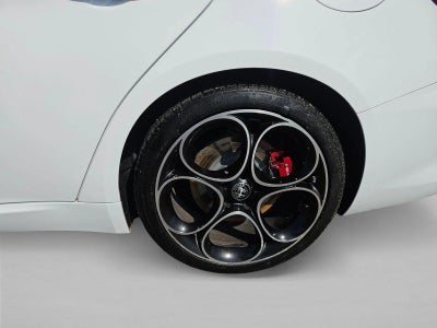 2023 Alfa Romeo Giulia Veloce RWD